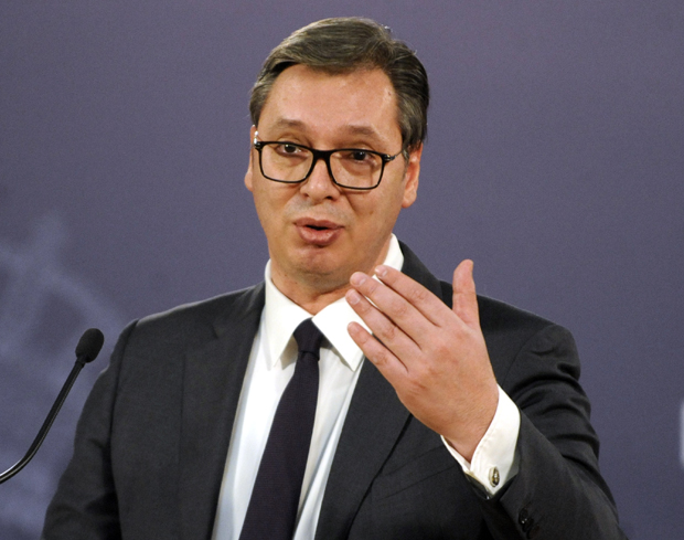 Председник Вучић: Гледамо да изгубимо најмање што морамо